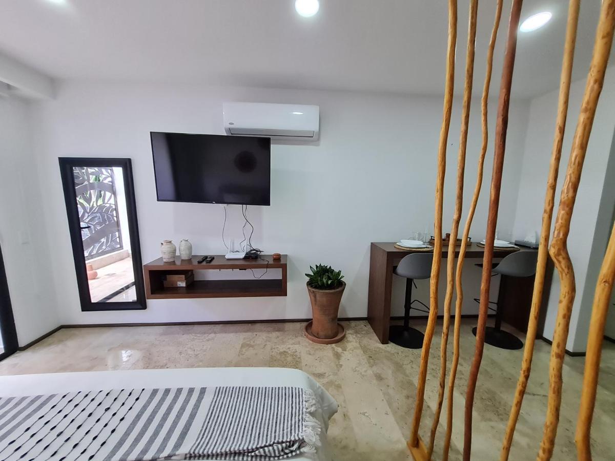 Modernos Estudios A Pasos De La 5ta Av Pool View - By Yeah Appartamento Playa del Carmen