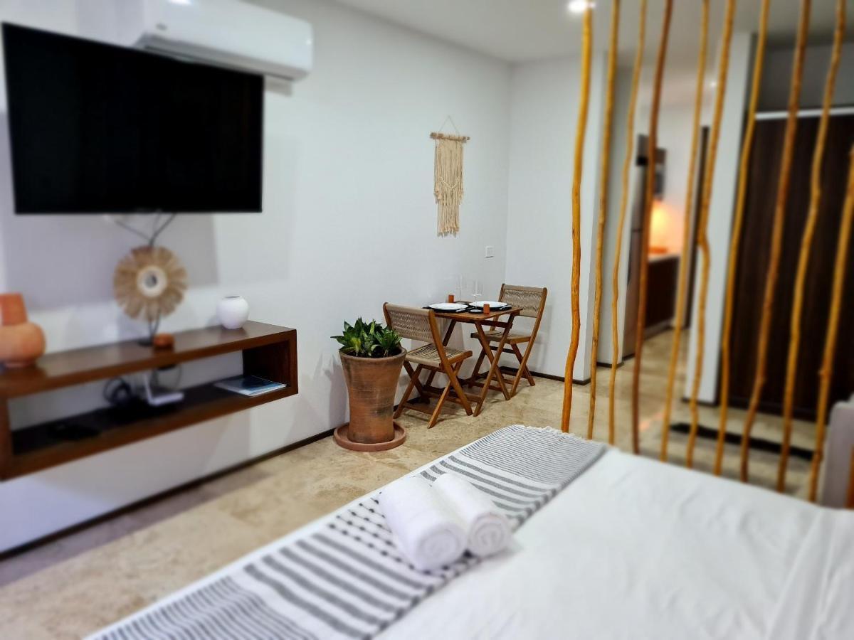 Modernos Estudios A Pasos De La 5ta Av Pool View - By Yeah Appartamento Playa del Carmen